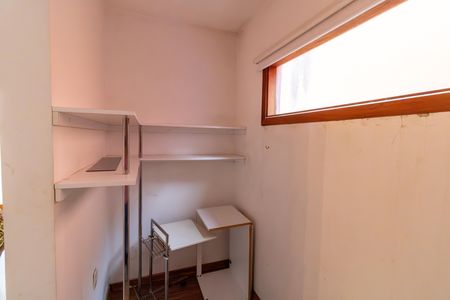 Casa à venda com 143m², 3 quartos e 1 vagaCloset da suíte