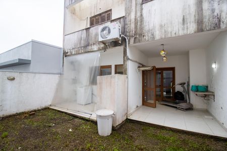 Casa à venda com 143m², 3 quartos e 1 vagaQuintal