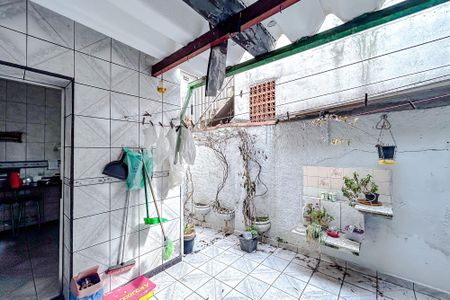 Casa para alugar com 80m², 3 quartos e 1 vagaÁrea de Serviço