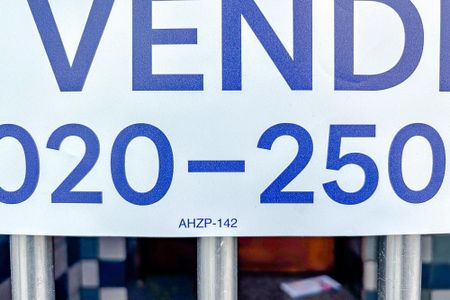 Casa para alugar com 80m², 3 quartos e 1 vagaAHZP-142