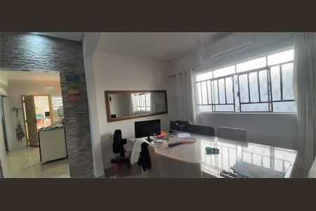 Casa à venda com 4 quartos, 239m² em Vila Independencia, São Paulo