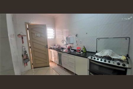 Casa à venda com 239m², 4 quartos e 3 vagas