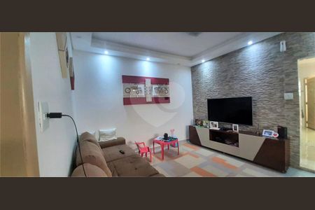 Casa à venda com 4 quartos, 239m² em Vila Independencia, São Paulo