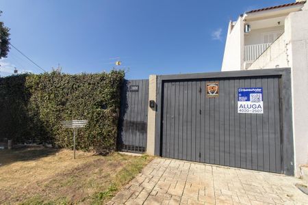 Casa para alugar com 300m², 3 quartos e 2 vagasFachada