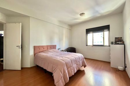 Apartamento à venda com 170m², 3 quartos e 4 vagasSuite 1