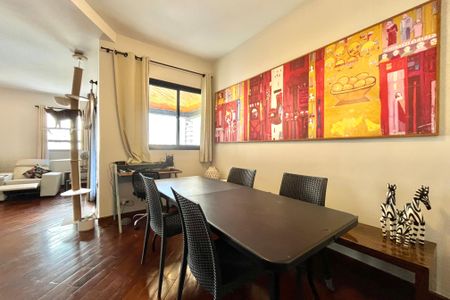 Apartamento à venda com 170m², 3 quartos e 4 vagasSala