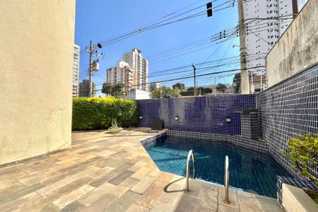 Apartamento à venda com 170m², 3 quartos e 4 vagasÁrea comum - Piscina