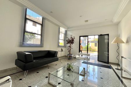 Apartamento à venda com 170m², 3 quartos e 4 vagasHall social