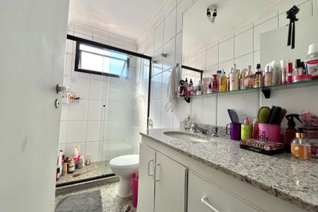 Apartamento à venda com 170m², 3 quartos e 4 vagasBanheiro da Suíte 3