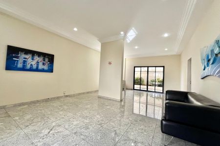 Apartamento à venda com 170m², 3 quartos e 4 vagasÁrea comum - Salão de festas