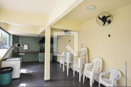 Apartamento à venda com 87m², 2 quartos e 2 vagas Apartamento à venda com 87m², 2 quartos e 2 vagasChurrasqueira