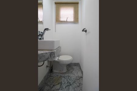 Apartamento à venda com 87m², 2 quartos e 2 vagas Apartamento à venda com 87m², 2 quartos e 2 vagasLavabo
