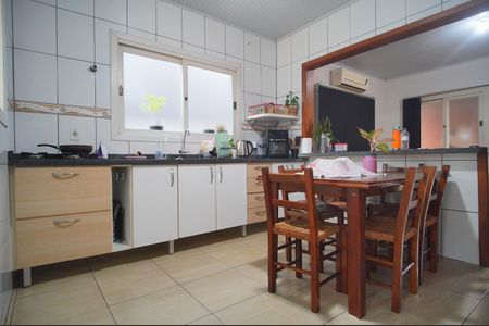 Casa à venda com 195m², 4 quartos e 2 vagasCozinha