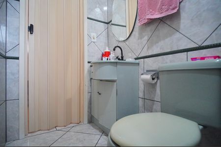 Casa à venda com 195m², 4 quartos e 2 vagasBanheiro 1