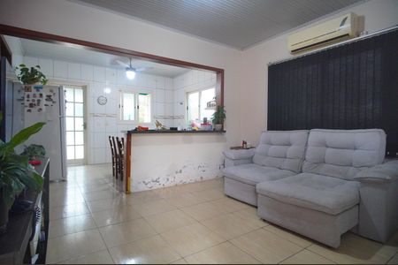 Sala de casa à venda com 4 quartos, 195m² em Feitoria, São Leopoldo