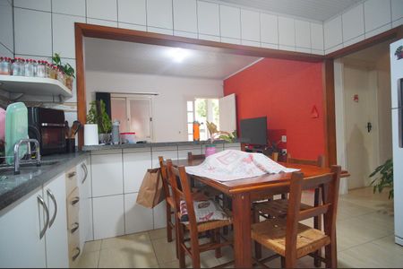 Casa à venda com 195m², 4 quartos e 2 vagasCozinha