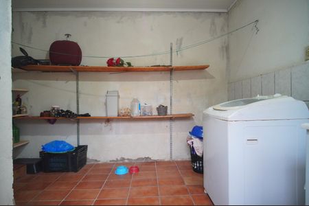 Casa à venda com 195m², 4 quartos e 2 vagasÁrea de Serviço