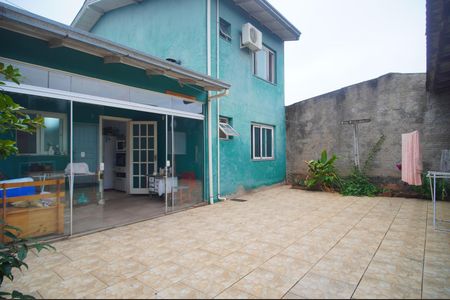Casa à venda com 195m², 4 quartos e 2 vagasQuintal