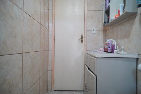 Casa à venda com 195m², 4 quartos e 2 vagasBanheiro 2