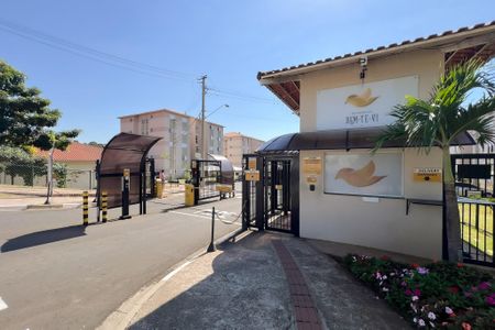 Apartamento para alugar com 43m², 2 quartos e 1 vagaFachada e portaria