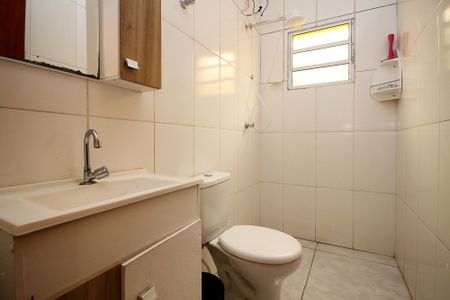 Casa para alugar com 100m², 2 quartos e 2 vagasBanheiro