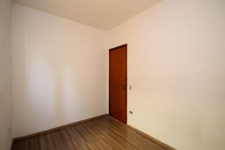 Casa para alugar com 100m², 2 quartos e 2 vagasQuarto