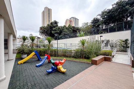 Apartamento à venda com 92m², 3 quartos e 2 vagasÁrea comum - Playground
