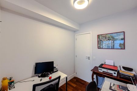 Apartamento à venda com 92m², 3 quartos e 2 vagasQuarto 3