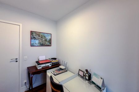 Apartamento à venda com 92m², 3 quartos e 2 vagasQuarto 3