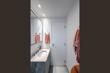 Apartamento à venda com 92m², 3 quartos e 2 vagasBanheiro da Suíte