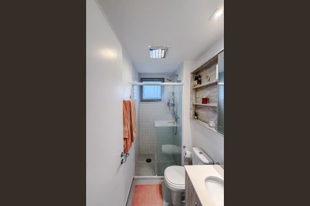 Apartamento à venda com 92m², 3 quartos e 2 vagasBanheiro da Suíte