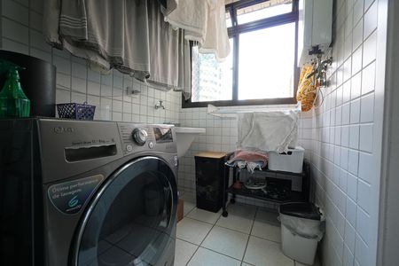 Apartamento à venda com 82m², 3 quartos e 2 vagasÁrea de Serviço