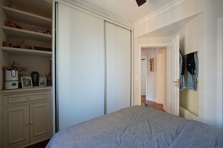 Apartamento à venda com 82m², 3 quartos e 2 vagasSuíte