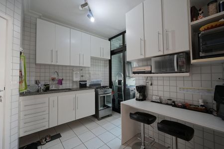 Apartamento à venda com 82m², 3 quartos e 2 vagasCozinha