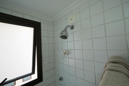 Apartamento à venda com 82m², 3 quartos e 2 vagasBanheiro