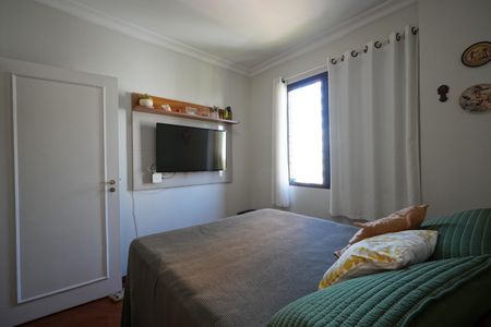 Apartamento à venda com 82m², 3 quartos e 2 vagasQuarto 1
