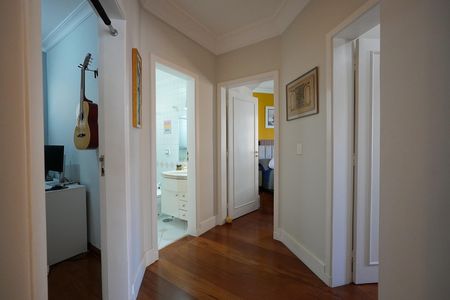 Apartamento à venda com 82m², 3 quartos e 2 vagasCorredor