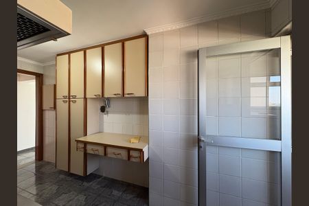 Apartamento para alugar com 87m², 3 quartos e 2 vagasCozinha