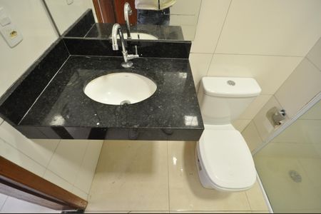 Apartamento para alugar com 47m², 2 quartos e sem vagaBanheiro