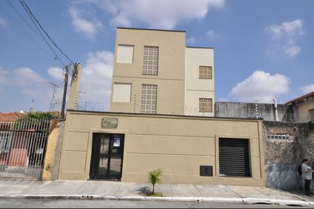 Apartamento para alugar com 47m², 2 quartos e sem vagaFachada