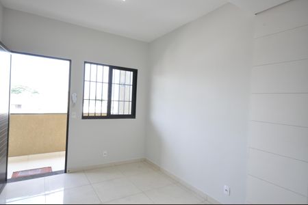 Sala de apartamento para alugar com 2 quartos, 47m² em Parque Edu Chaves, São Paulo