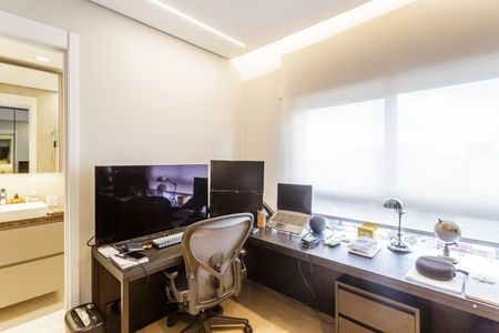 Apartamento à venda com 149m², 3 quartos e 2 vagasSuíte 1