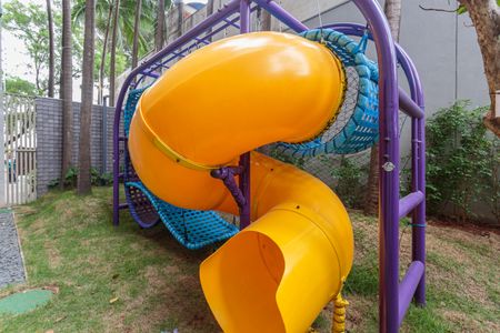 Apartamento à venda com 149m², 3 quartos e 2 vagasÁrea comum - Playground
