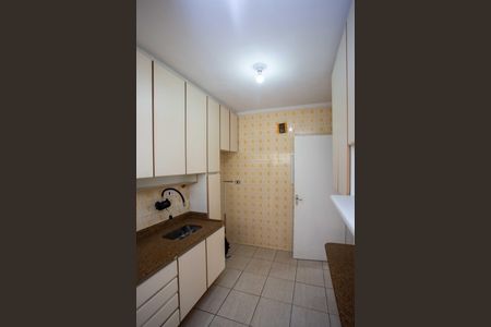 Apartamento para alugar com 73m², 2 quartos e 1 vagaCozinha