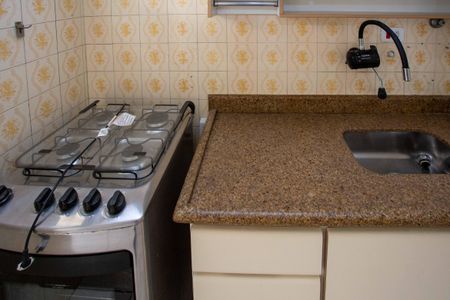 Apartamento para alugar com 73m², 2 quartos e 1 vagaCozinha