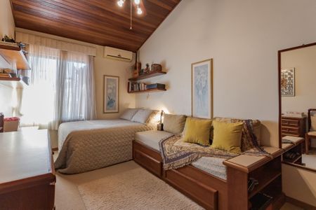 Casa de condomínio à venda com 181m², 4 quartos e 2 vagasQuarto 2