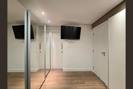 Apartamento à venda com 121m², 2 quartos e 1 vaga Apartamento à venda com 121m², 2 quartos e 1 vagaSuíte