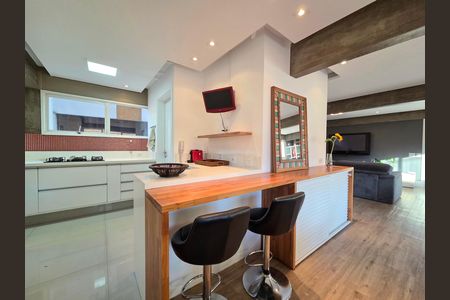 Apartamento à venda com 121m², 2 quartos e 1 vaga Apartamento à venda com 121m², 2 quartos e 1 vagaCozinha
