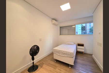 Apartamento à venda com 121m², 2 quartos e 1 vaga Apartamento à venda com 121m², 2 quartos e 1 vagaQuarto 2