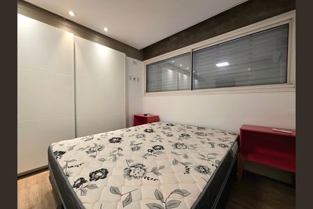 Apartamento à venda com 121m², 2 quartos e 1 vaga Apartamento à venda com 121m², 2 quartos e 1 vagaSuíte